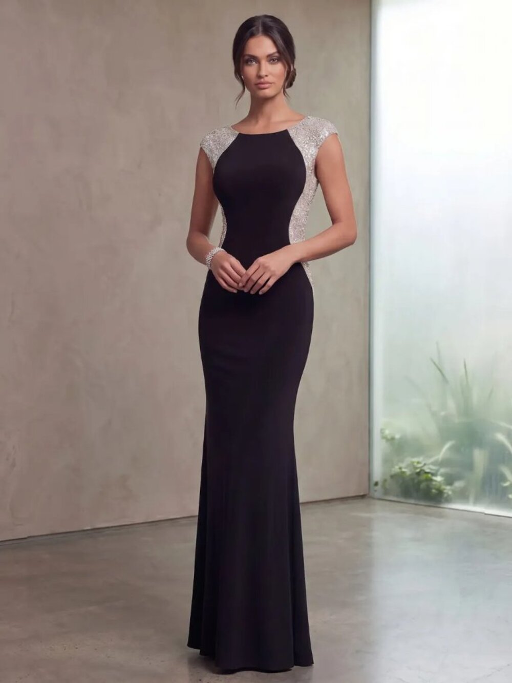 Xscape Women's Cap Sleeve Beaded Back Gown Size 10P